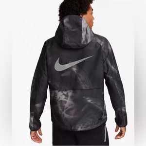 Nike Storm-Fit Run Division Flash Men's Running Jacket-NWT-size XXL-TALL